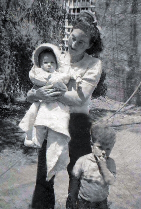 Hester, Marsha and Richard Brimhall Mountain 1945